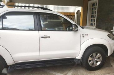 Toyota Fortuner 4x4 nego 2006 model FOR SALE