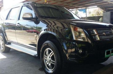 SELLING Isuzu Alterra 2011 urban cruiser x automatic