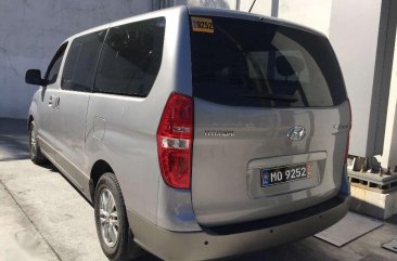 2016 Hyundai Grand Starex SS 2.5 CRDi VGT Swivel Seats