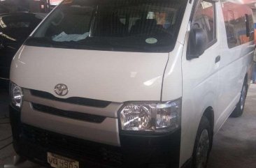 2018 Toyota Hiace Commuter 3.0 L Diesel Manual Transmission