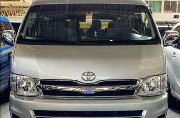 2013 Toyota Hiace Grandia GL 1st Owned All original