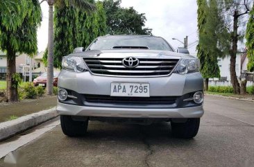 Toyota Fortuner 2015 Diesel Automatic Super Fresh