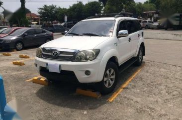 2008 TOYOTA FORTUNER G. 2.7L VVT-i  FOR SALE