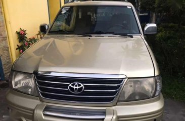 Toyota Revo VX 200 2004 FOR SALE