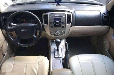 2008 FORD ESCAPE XLS - super smooth . AT . all power 