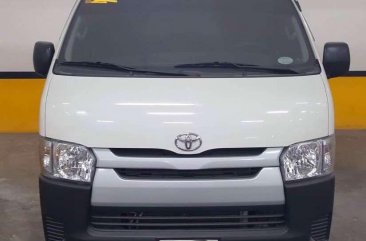 2017 Toyota Hiace Commuter Diesel for sale 