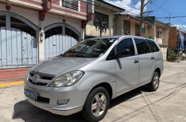 2006 Toyota Innova E for sale 