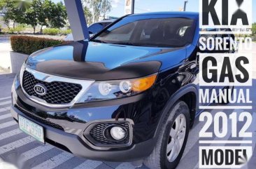 Kia Sorento Manual 2012 (Gas) --- 490K Negotiable