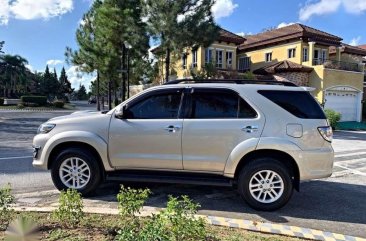 2013 model Toyota Fortuner 4x2 Automatic Diesel With 3TV-DVD