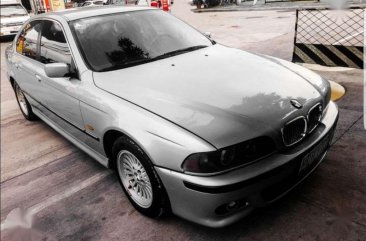 BMW E39 523i 1996