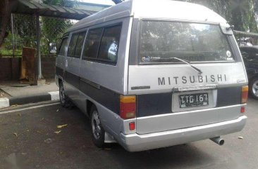 1995 Mitsubishi L300 van FOR SALE