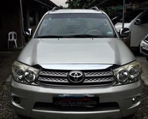 Toyota Fortuner 2010 G AT for sale