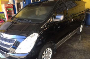 Hyundai Grand Starex GOLD FOR SALE