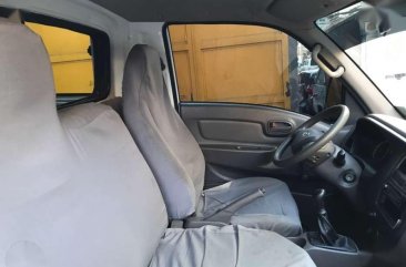 Selling 2017 Hyundai H100 Manual Dual AC