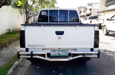 2012 Nissan Frontier Price: NEG M/T White