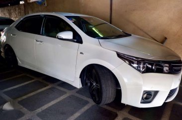 FOR SALE: Toyota Altis 2014 1.6V (Top of the Line)