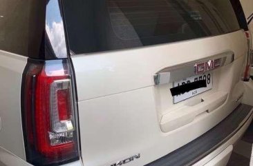 2015 GMC YUKON DENALI (pearl white) 