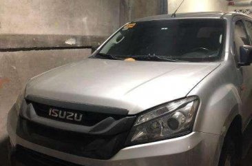 Isuzu MU-X LS 4X2 MT 2017 for sale