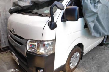 2016 Toyota Hiace 30 commuter manual FOR SALE