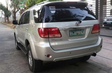 Toyota Fortuner V 4x4 2007 Top of the Line