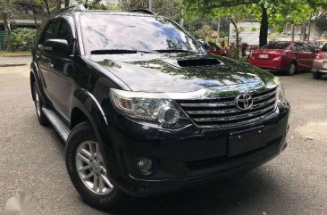 Toyota Fortuner 2013 MT Extreme Black Diesel VNT