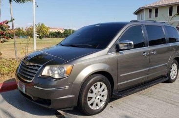 2010 Chrysler Town and Country Diesel for sale