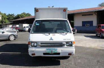 Mitsubishi L300 2010 for sale