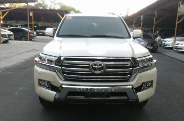 Toyota Land Cruiser VX v8 2018 Bnew UNIT