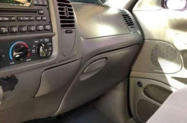 Ford Expedition 4x4 2000 model FOR SALE