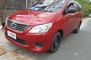 Toyota Innova J 2016 Red for sale 