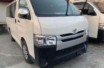 2018 Toyota Hiace Commuter 3.0L Manual White