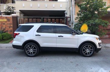 Ford Explorer 3.5L 4x4 Repriced Super rush