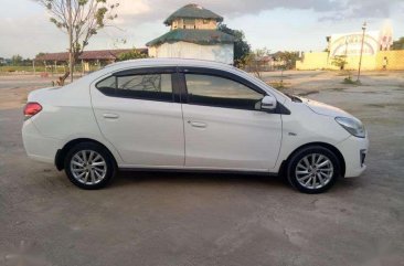 Mitsubishi Mirage G4 GLS 2014 manual Top of the line