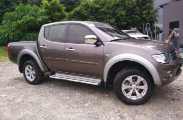 Mitsubishi Strada 2011 for sale