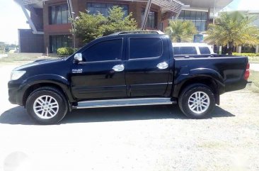 2O15 TOYOTA HILUX G 4x4 MT for sale 