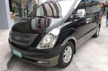 2011 Hyundai Starex Gold for sale 