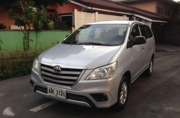 Toyota Innova E 2016 diesel for sale 