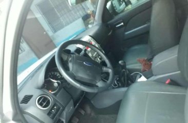 Ford Everest manual model 2013 for sale