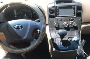 2010 Kia Carnival Automatic Long wheel base 