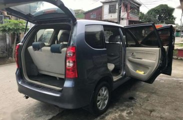 Toyota Avanza G 2010 top of the line