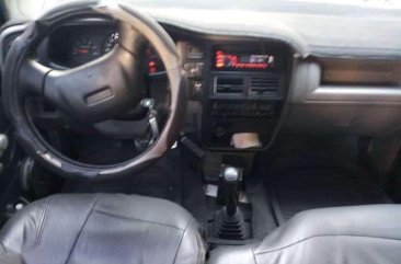 Isuzu Crosswind xt 2002 model Manual transmission