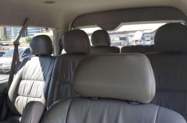 2010 Toyota HIACE super Grandia 3.0 diesel automatic