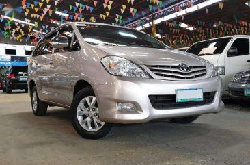 FRESH 2011 TOYOTA Innova 2.5 E Diesel MT 