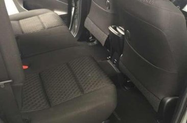 2018 TOYOTA Innova 2.8E automatic silver Low mileage