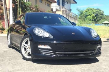 2012 Porsche Panamera Full options