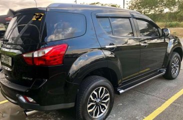 Isuzu MUX 3.0 4x2 AT 2017 for sale