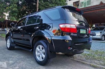 2011 Toyota Fortuner G Gas for sale 