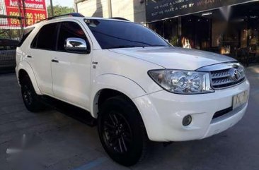 Toyota Fortuner G Diesel 2011 for sale 