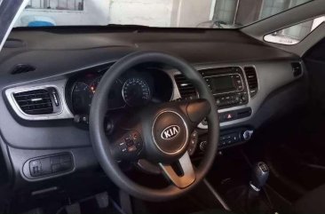 Kia Carens 2014 lx manual FOR SALE