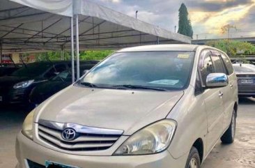 2009 Toyota innova G Gas Automatic for sale 